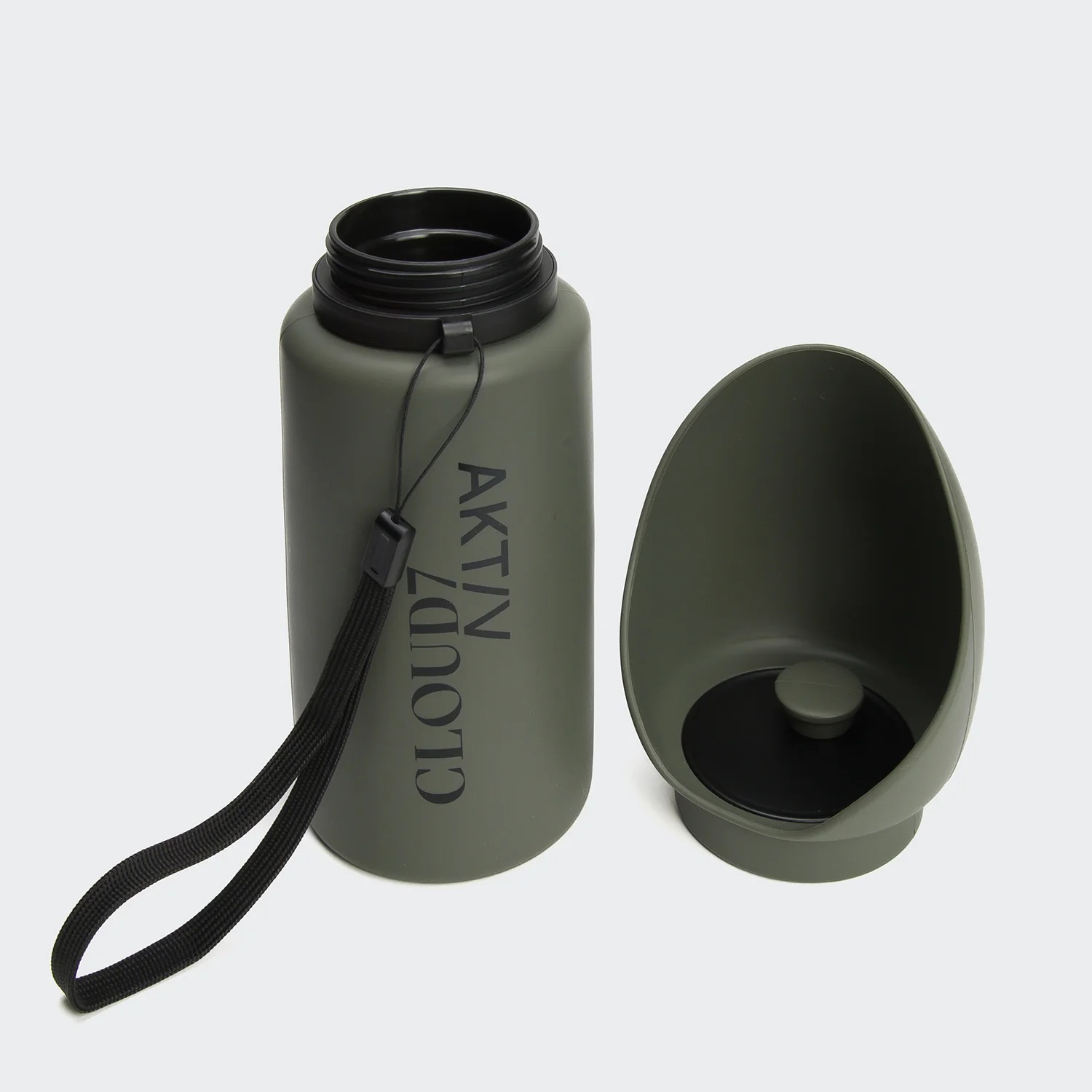 CLOUD7 AKTIV 補水壺一體化飲水碗特寫